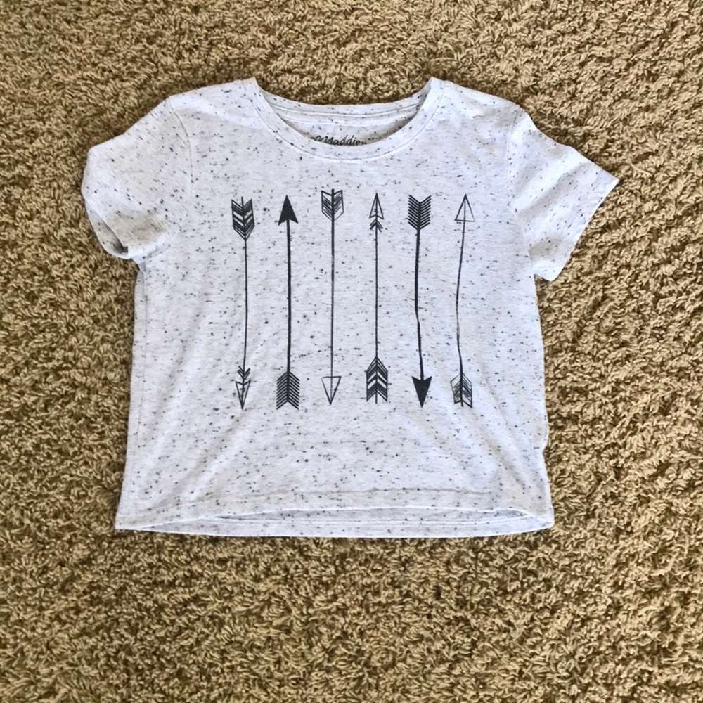 White Arrow Shirt🤍